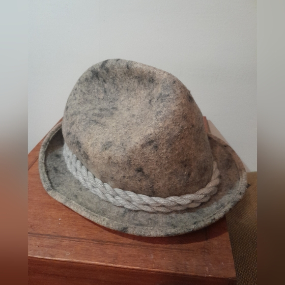 Authentic Handmade Tyrolean style felt hat, size 57 - Picture 6 of 12